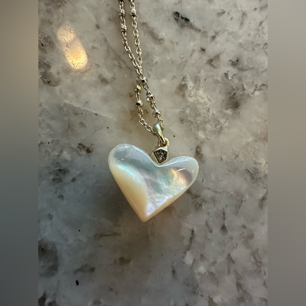 Kendra Scott opal Ari heart necklace. Perfect condition.